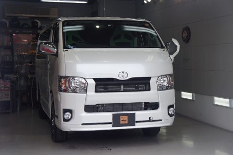 藤沢市のM様　今回で7台目　トヨタ　ハイエース　アドバンストクオーツコーティングサムネイル